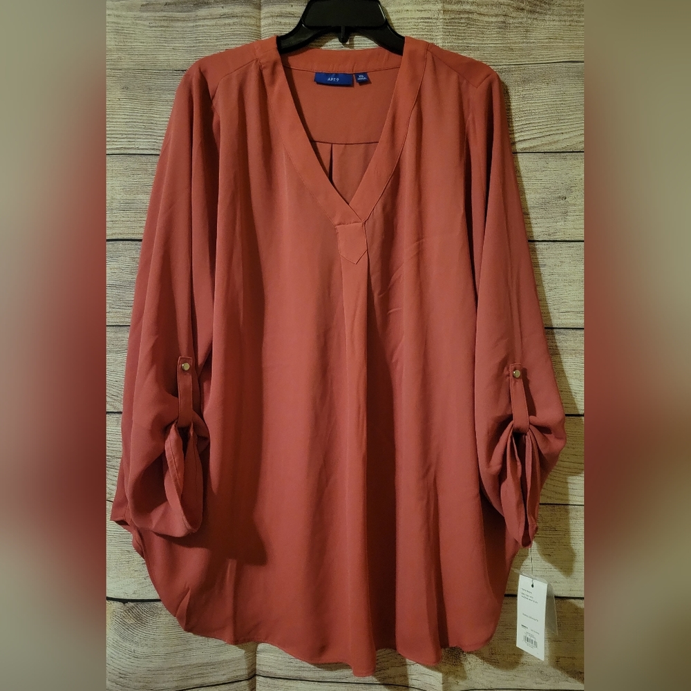 Apt 9 Salmon color blouse